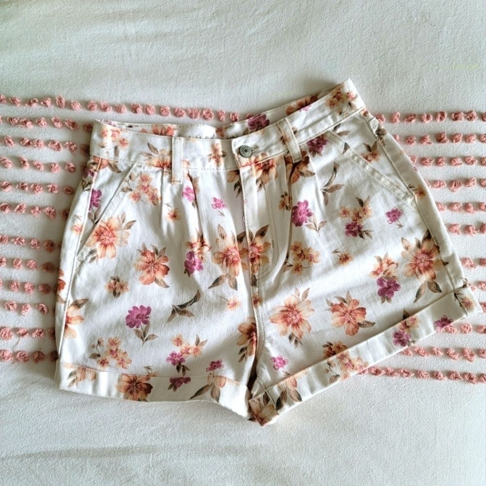 American eagle outfitters Floral denim shorts size 0 Never worn NO Tags!